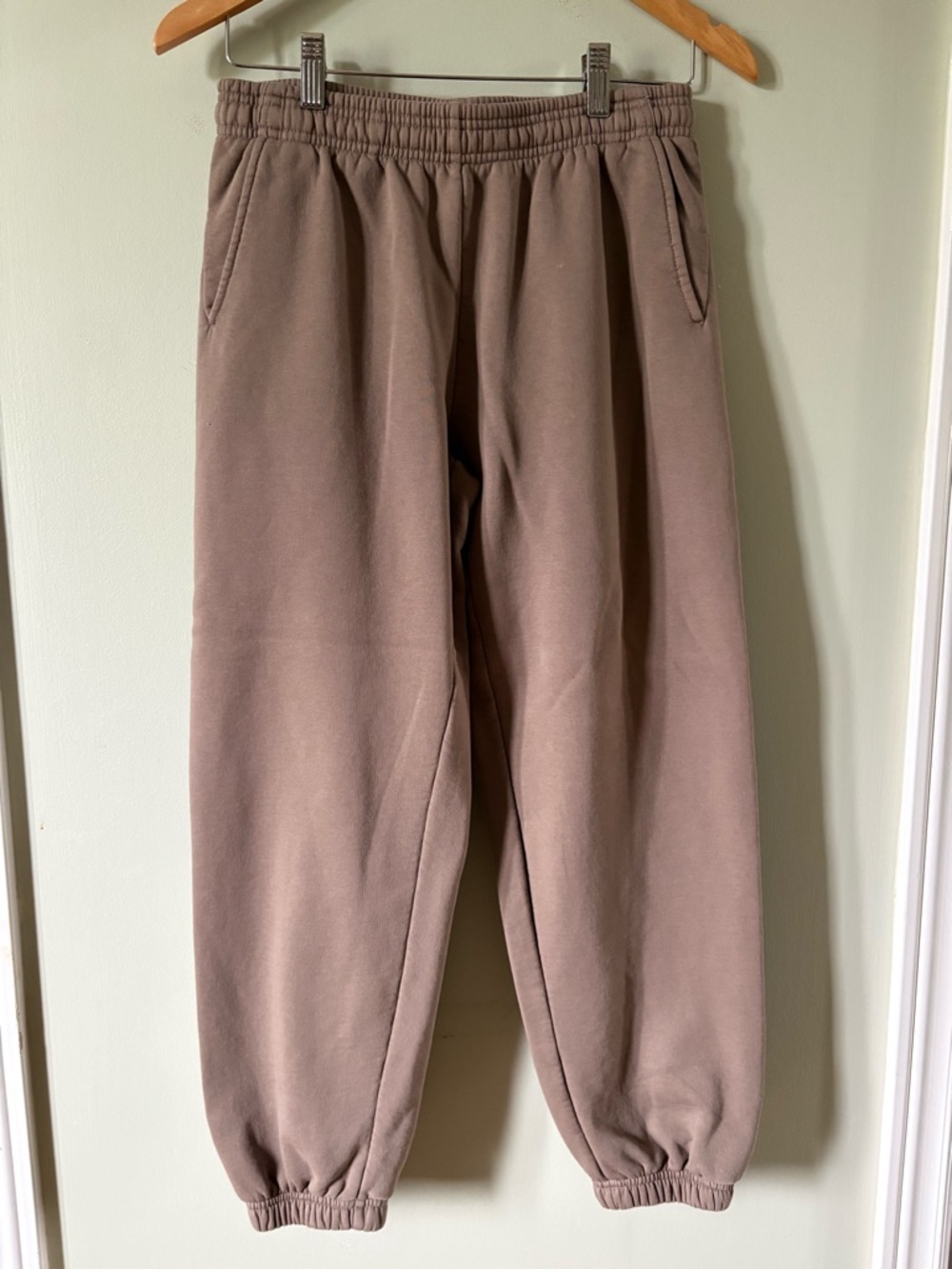 Womens Aritzia Taupe Vintage Jogger Pants S